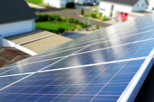 Proč je investice do fotovoltaiky rozumnou volbou? 
