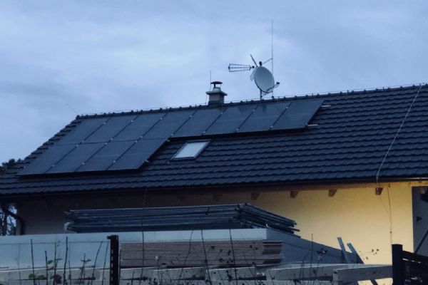 Plzeň-Radobyčice - FVE 4,8kWh a akumulace do baterií 9,6kWh 