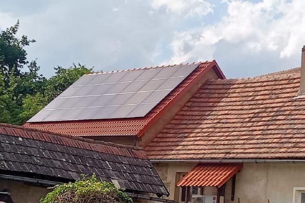 Neveklov okres Benešov - FVE 10,0kWp